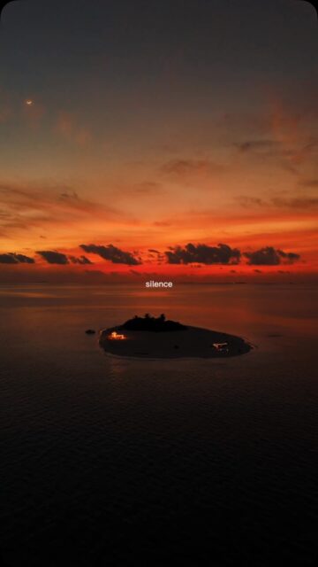 Golden skies, endless ocean, and the silence of paradise this is sunset the Blueforce way.”
.
.
@blueforcefleet 
.
.
#maldivesblueforceone #maldivesblueforce3 #blueforceredsea